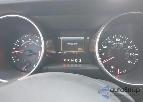 2019 Ford Mustang Ecoboost z USA, uszkodzony, nr VIN 1FA6P8TH2K5125177